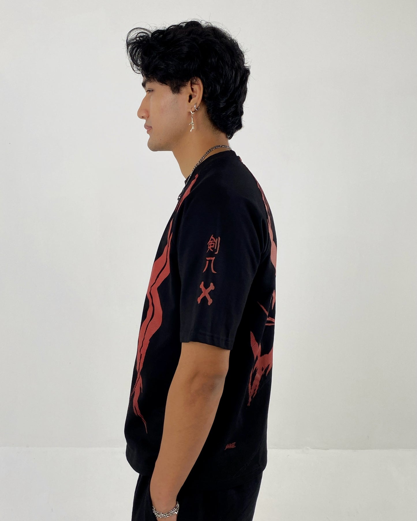 Kenpachi Zaraki Weathered Bone Tee